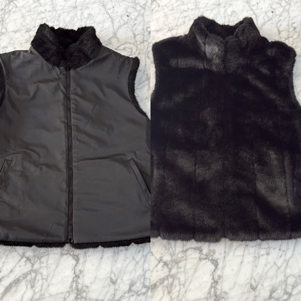 Giacca Reversible Zip-front Faux Fur Vest (Size M) Womens Black